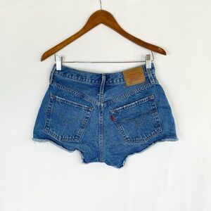 Levi's Denim Cut Off High Rise Distressed Jean Shorts Medium Wash Size 27